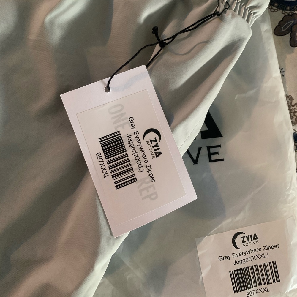 ZYIA Gray Everywhere Zipper Jogger